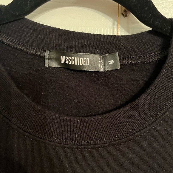 Pullover sweatshirt - Picture 2 of 3